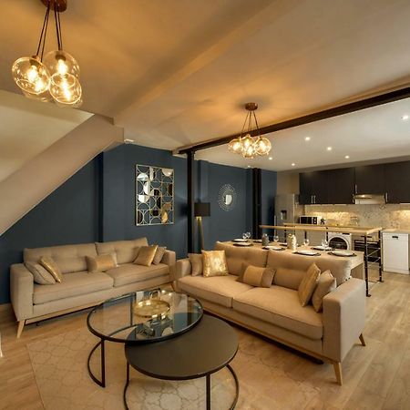 Beautiful Triplex In The Center Of Paris Apartment Bagian luar foto
