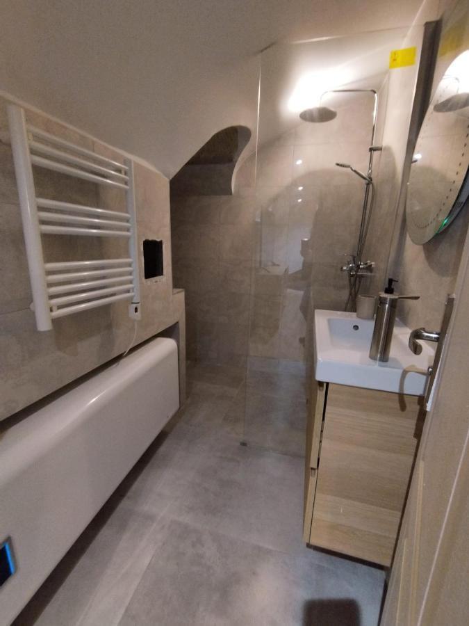 Beautiful Triplex In The Center Of Paris Apartment Bagian luar foto