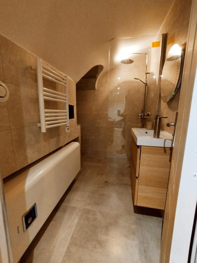 Beautiful Triplex In The Center Of Paris Apartment Bagian luar foto