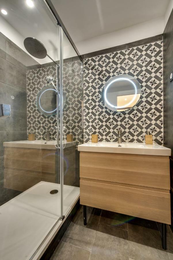 Beautiful Triplex In The Center Of Paris Apartment Bagian luar foto