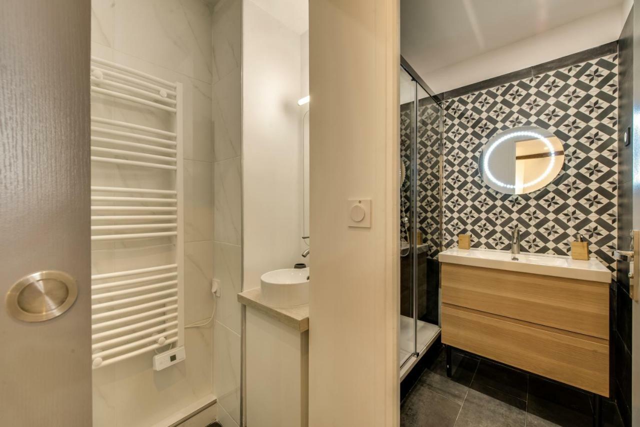 Beautiful Triplex In The Center Of Paris Apartment Bagian luar foto